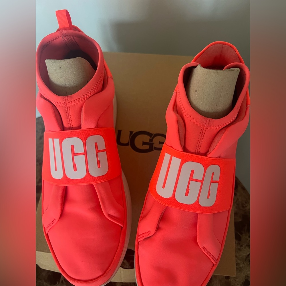 UGG Neutra neon sneaker